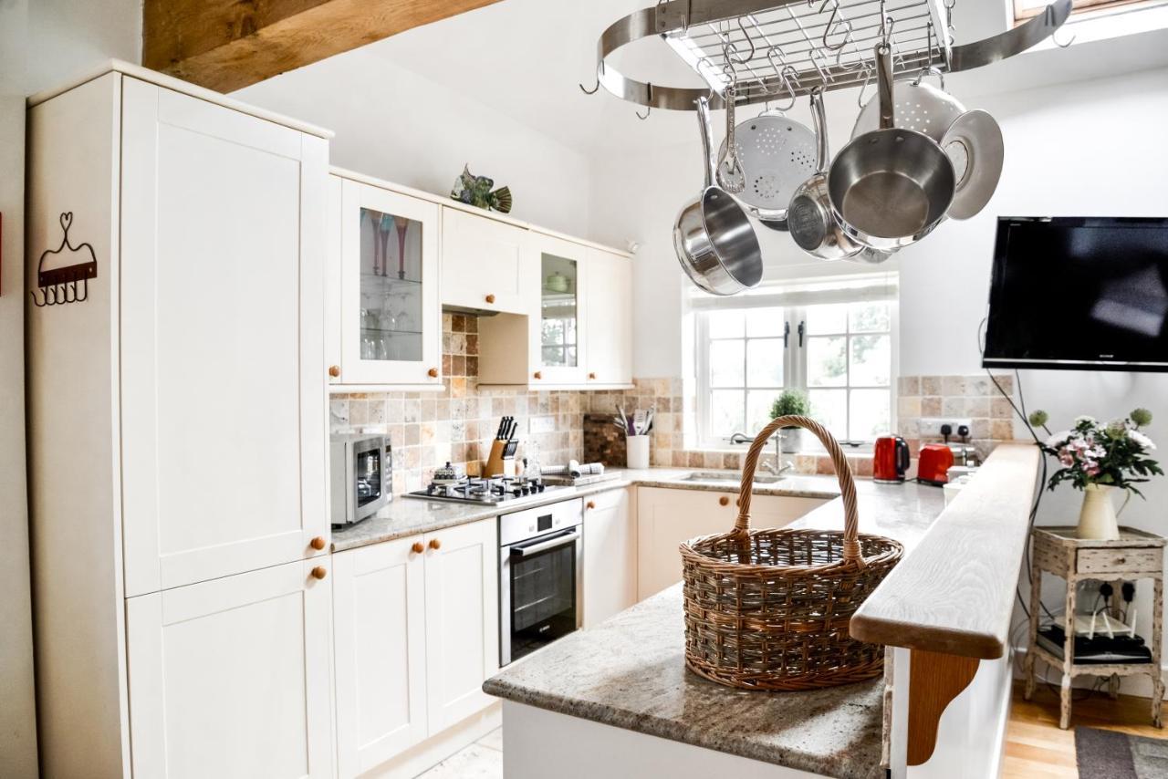 Chichester Cottage Funtington Экстерьер фото